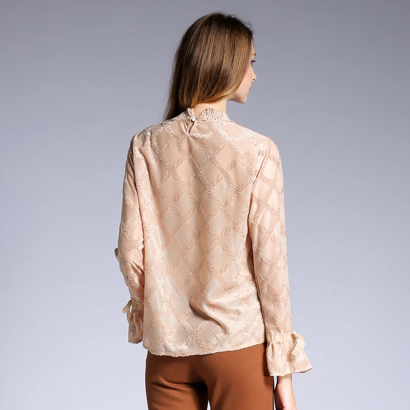 

Han edition lace long sleeve hollow out the new women's fashion coat joker horn sleeve flocking embroidery render unlined upper