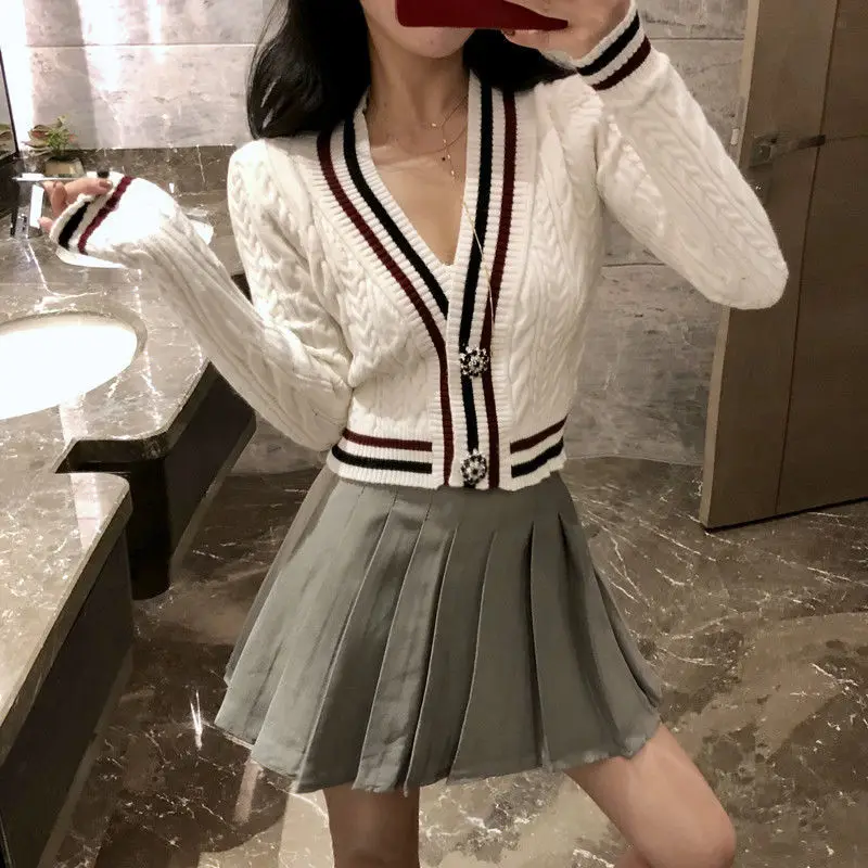 Женский вязаный кардиган Свободный укороченный свитер на осень и зиму |