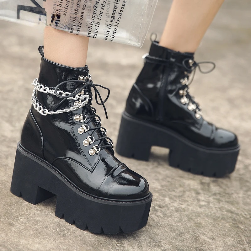

Gdgydh Patent Leather Gothic Black Boots Women Heel Sexy Chain Chunky Heel Platform Boots Female Punk Style Ankle Boots Zipper