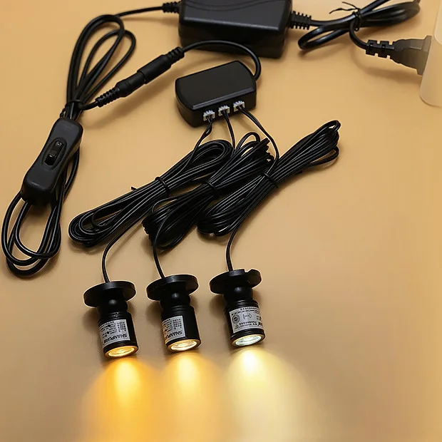 Регулируемая Настольная мини-лампа