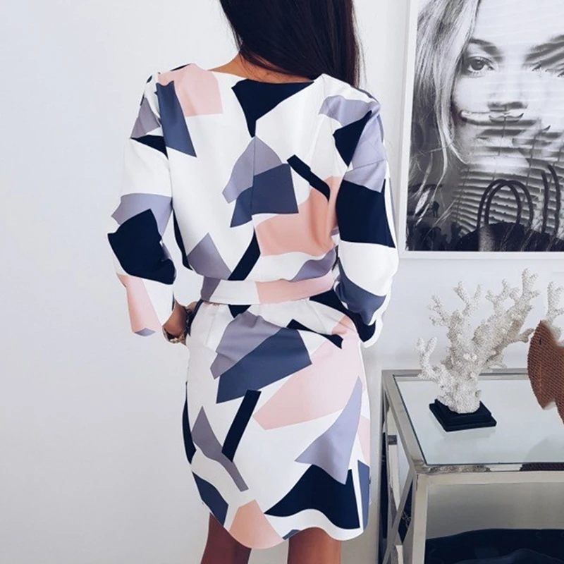 

2021 Geometric Printed Sashes Pockets Autumn Dress Woman Three Quarter Sleeves O-Neck Fall Casual Loose Straight Mini Dresses