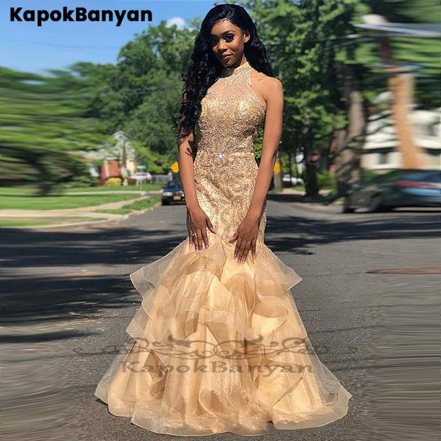 

Блестящее платье цвета шампанского с лямкой на шее, из органзы с оборками, длинное вечерние нее платье с юбкой годе и бусинами