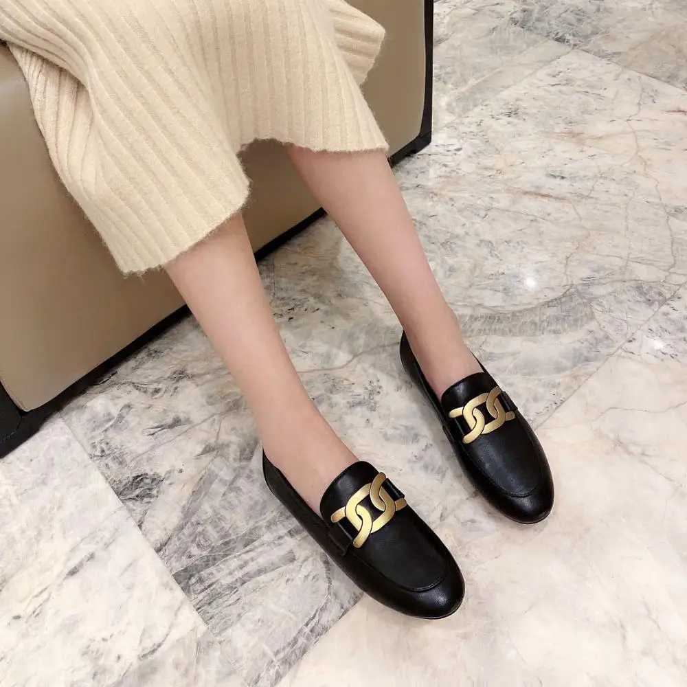 

2021 Summer Women Flat Loafers Luxury Brand Designer Shoes Comfort Genuine Leather Metal Decor Flats Woman Slip-On Shoes Woman
