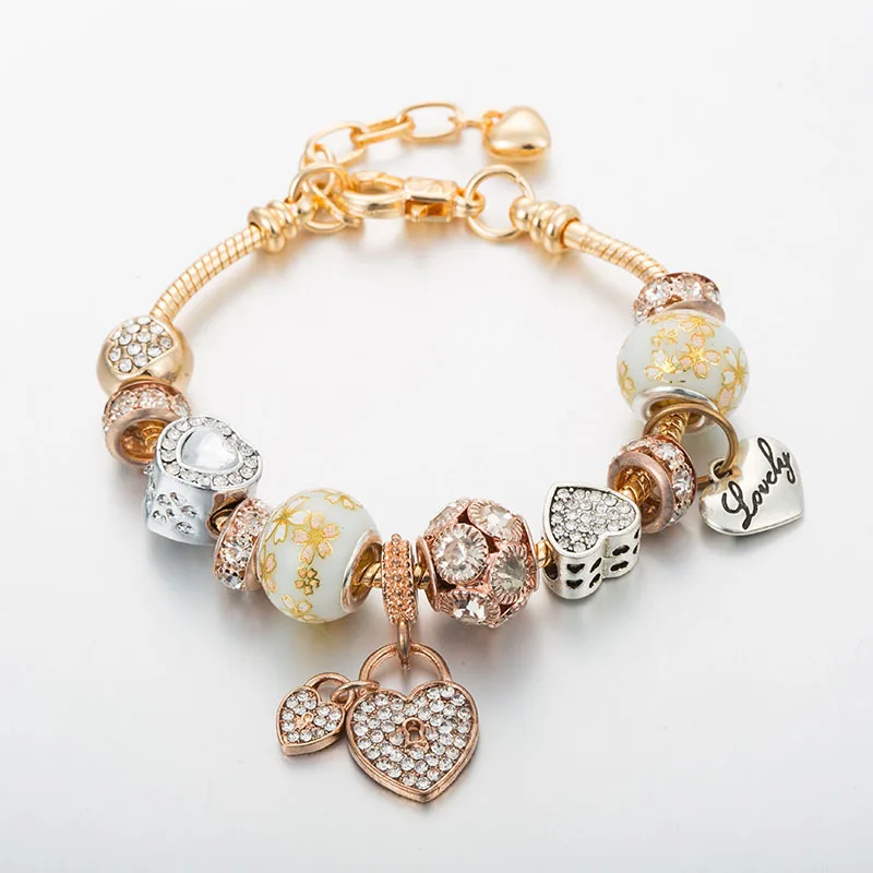 

Tianzhe Jewelry 2020 New Women's Fashion Trend Trend Temperament Hot Sale Love Pendant Bracelet Classic Snake Bone Chain Alloy D