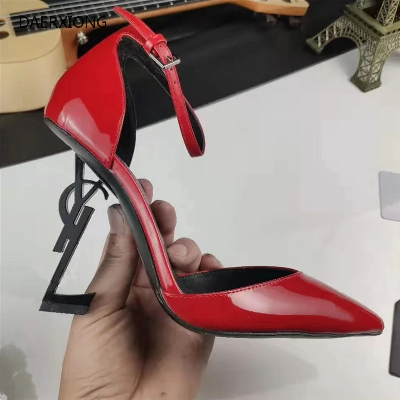 

2021 Y Style Classics Brand High Heel Sandal Genuine Leather 10cm Letter Heel Women Wedding Shoes Black Patent Leather 35-43