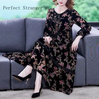 broad lady too noble velvet dress autumn winter 2021 new high end fashion temperament western style long sleeve dress