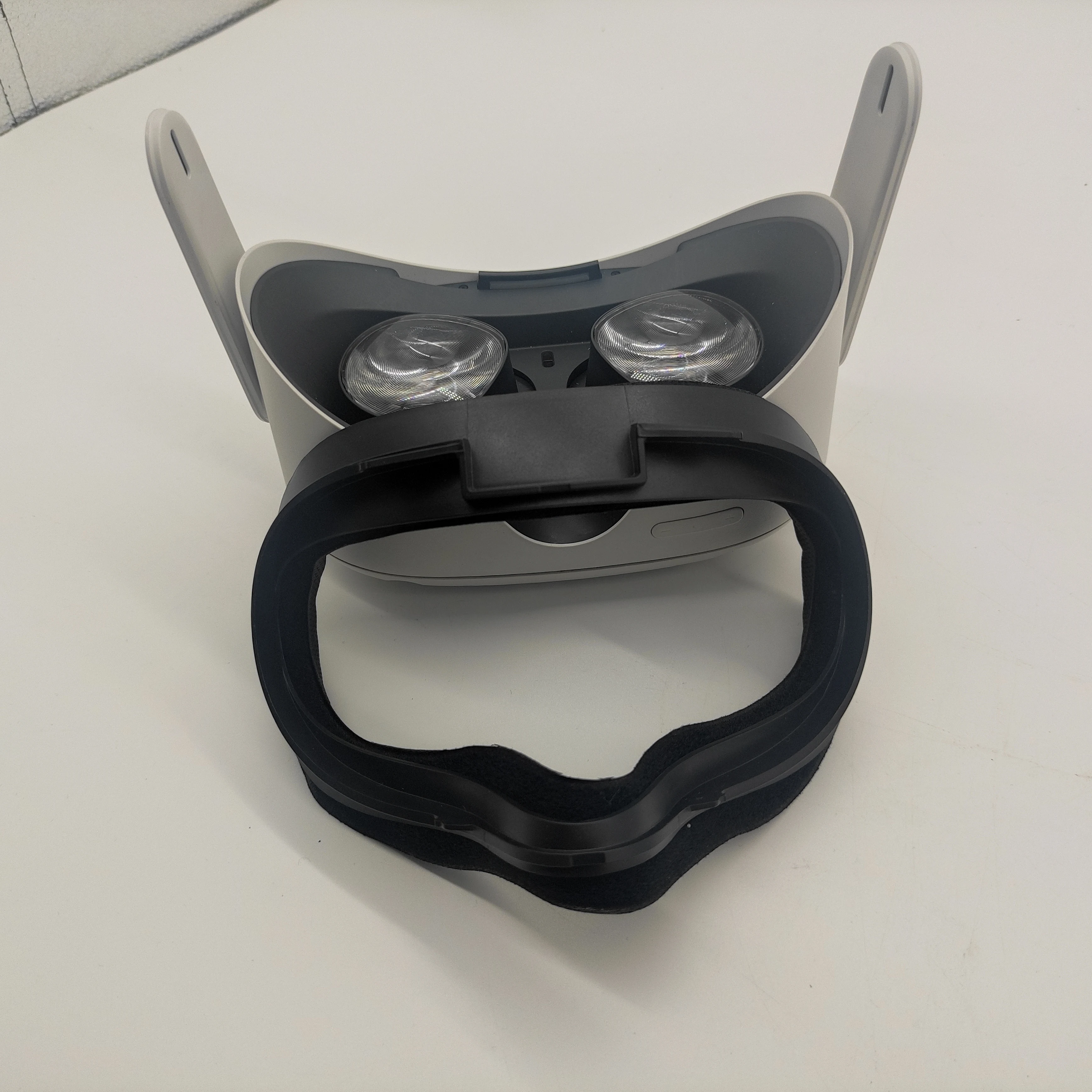

2021 Replacement PU Cushion Cover for Oculus Quest 2 VR Bracket Protective Mat Eye Pad Accessories Quest Skin Robot Case Mask