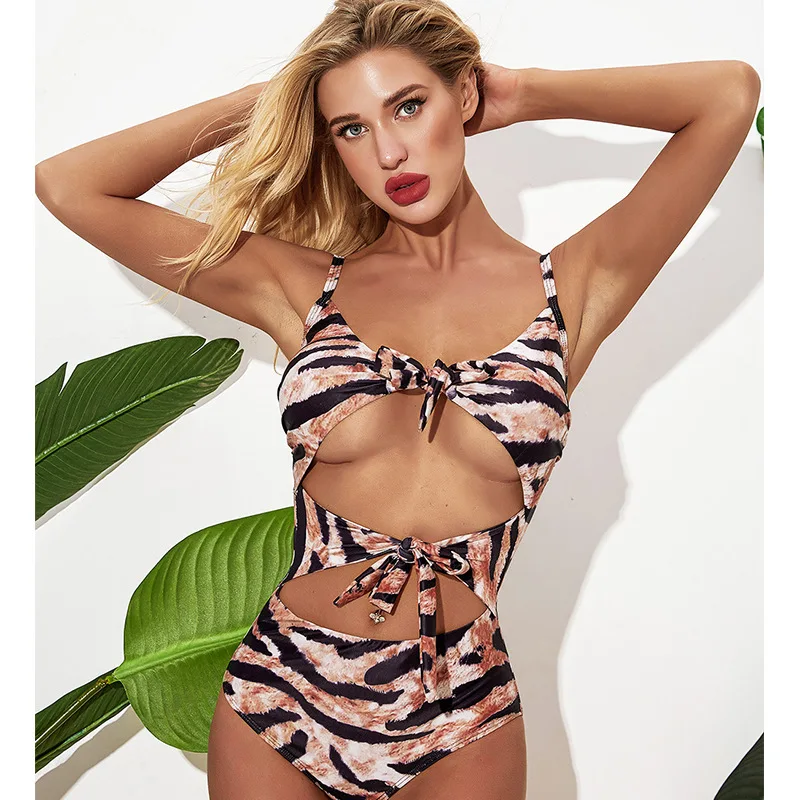 Соблазнительный однотонный купальник бикини Женский треугольный новый с низкой