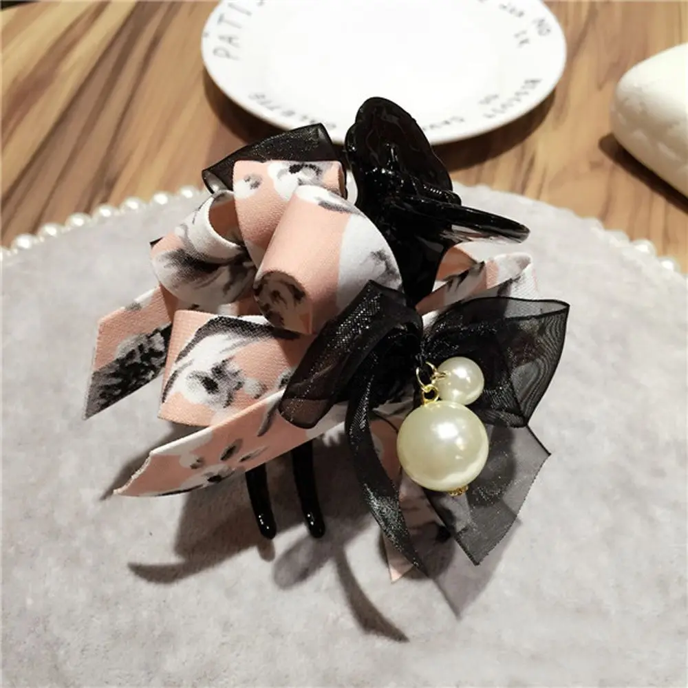 

New Flower Hair Claws For Women Bow Pearl Floral Hair Holder Clip Sweet Headwear Hair Style Make Hairpin Ponytail Holder