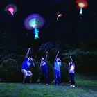 Бамбуковая Стрекоза светильник светом стрельба эжекция Резиновая лента Летающая стрела Летающий парашют уличные ночные игры игрушки для детей