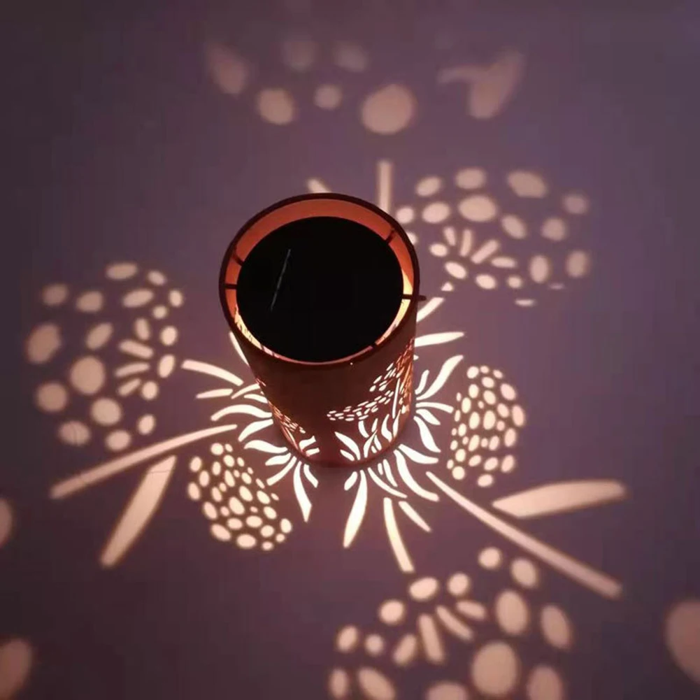 

Solar Waterproof Durable Dandelion Pattern Metal Hollow Out Light Outdoor Garden Landscape Hanging Lamp