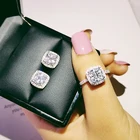 Серьги-гвоздики серебристого цвета с фианитами, 2 шт.упаковка