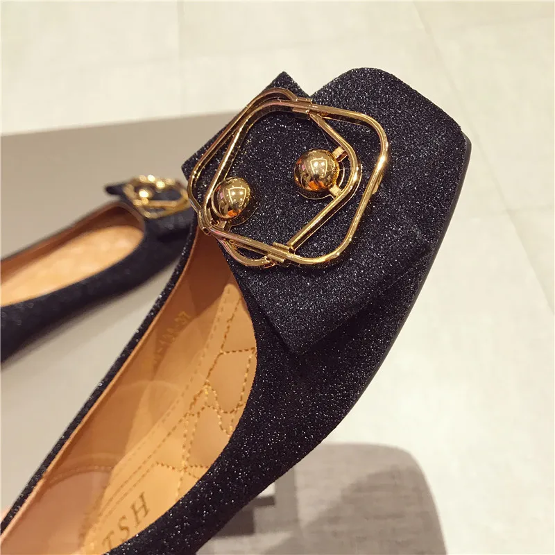 

2021 New Sequined Cloth Flats Spring Summer Women Square Toe Metal Decoration Casual Shoes Black Gray Big Size 9 9.5