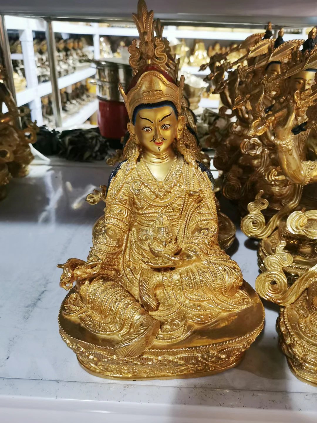 

Wholesale Buddhist Item Asia Tibetan Buddhism Gilding Guru Rinpoche Padmasambhava Buddha statue bless Safety Health luck large