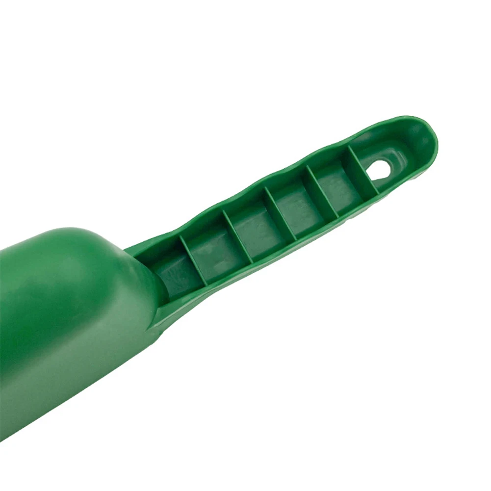 

Outdoor Non Slip Gutter Drain Multifunctional Fallen Leaves Hanging Hole Garden Tool Plastic Ergonomic Handle Cleaning Scoop
