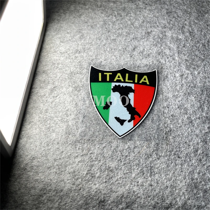 

Car Styling Graphics Motor Auto Stickers for Italia Italy Map Shield Shape Decals Vans Truck Laptop Case