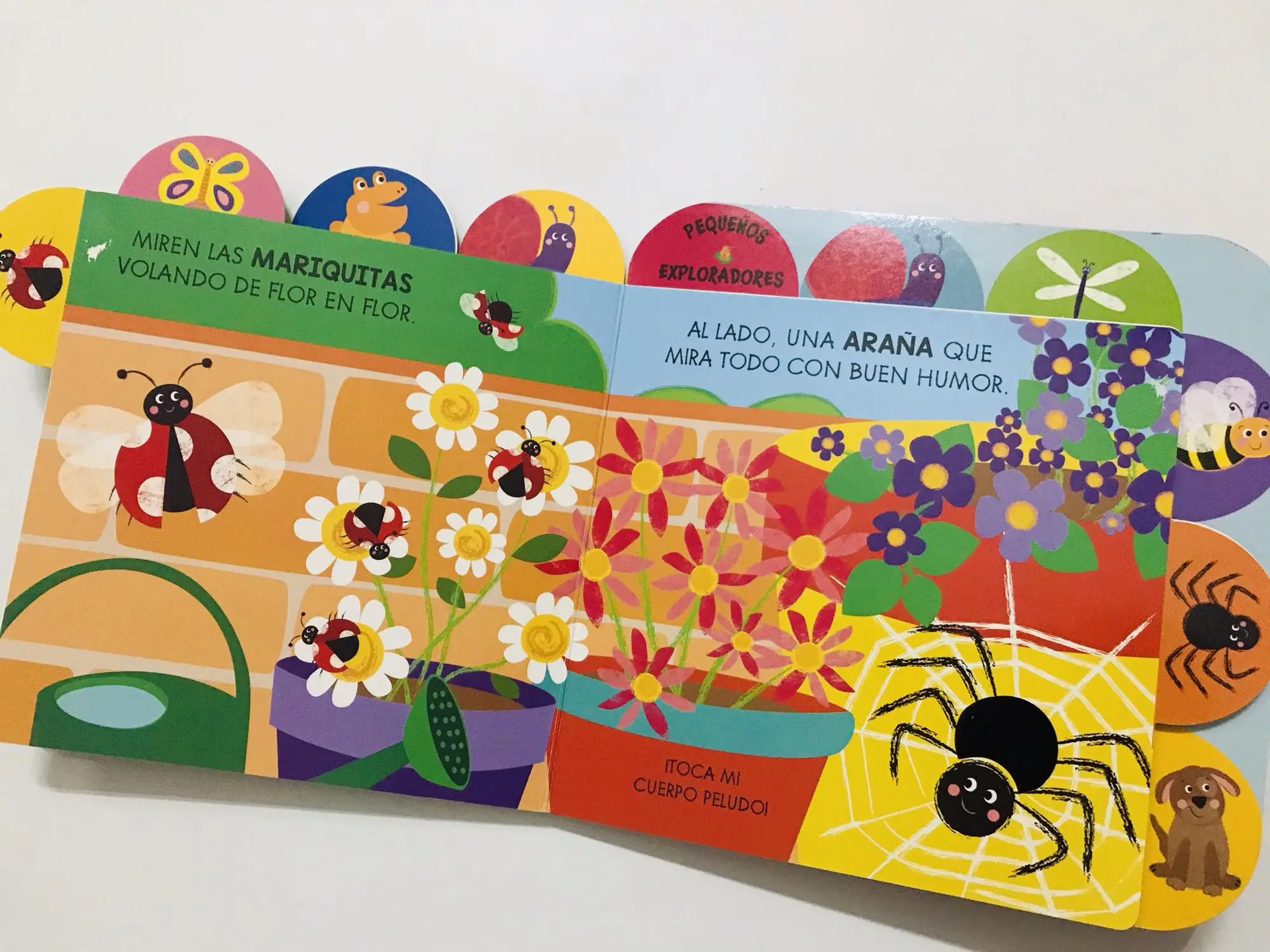 Книга с животными для обучения чтению детская развивающая картонная книга