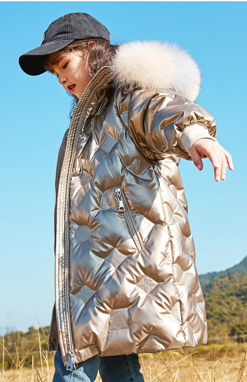 

Детское длинное пальто на белом утином пуху, с капюшоном