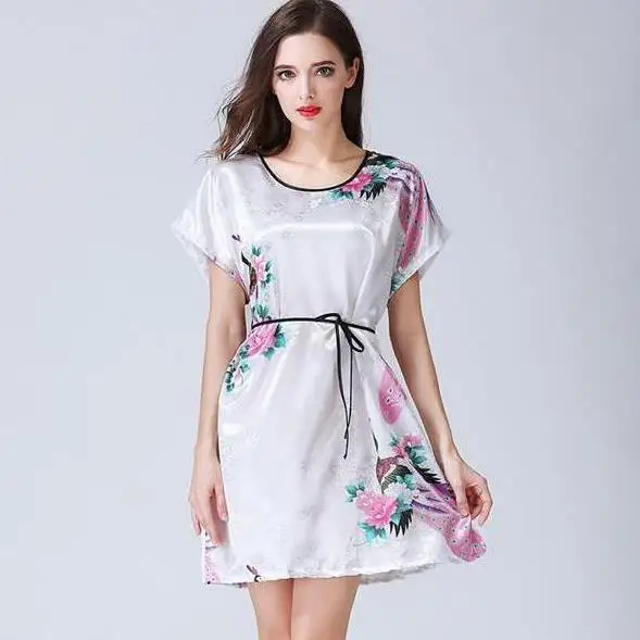 white Пижамы новые женские пижамы простые и удобные домашние сексуальные пижамы халатженский женские платья Свадебный банный Халат - Цвет: white