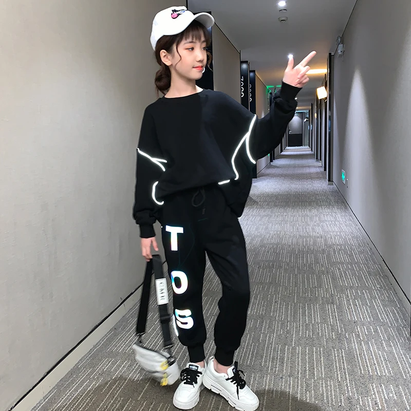 

Fashion Children Clothing Girls Sports Sets Night Reflective Ribbon Sweatshirts Tops+Pants Letter Sweatpant Kids Teen Girl Suits