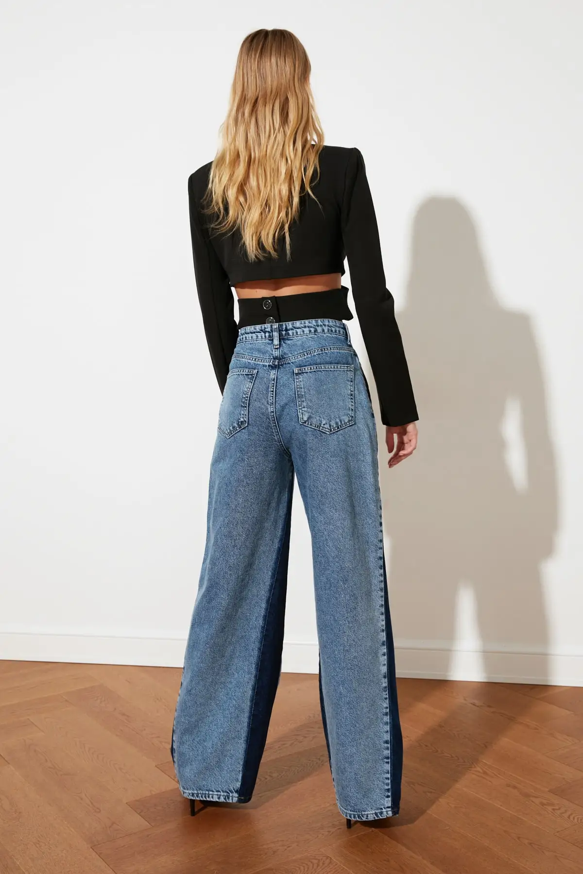 

Trendyol With Color Block High Bel Wide Leg Jeans TWOSS21JE0253