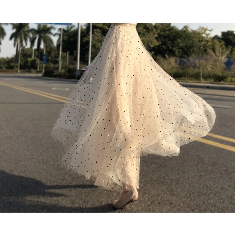 

New with white gauze series embroidery posed fairy skirt