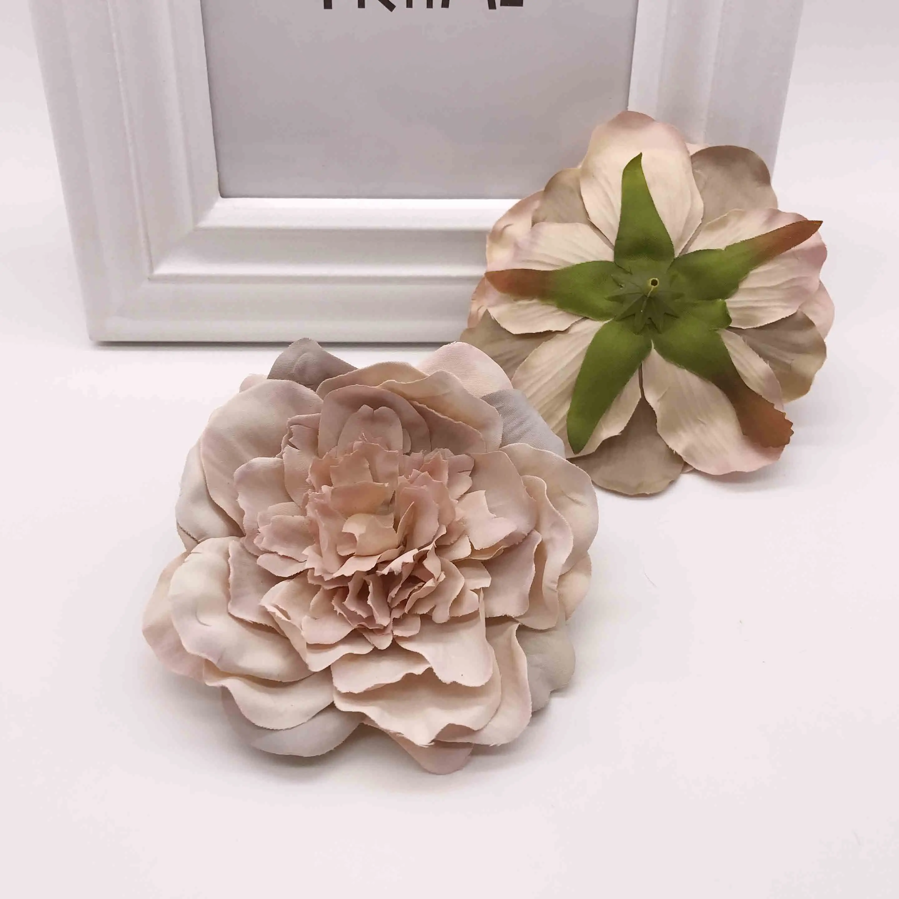 

Искусственные пионы из шелка, 5 шт.