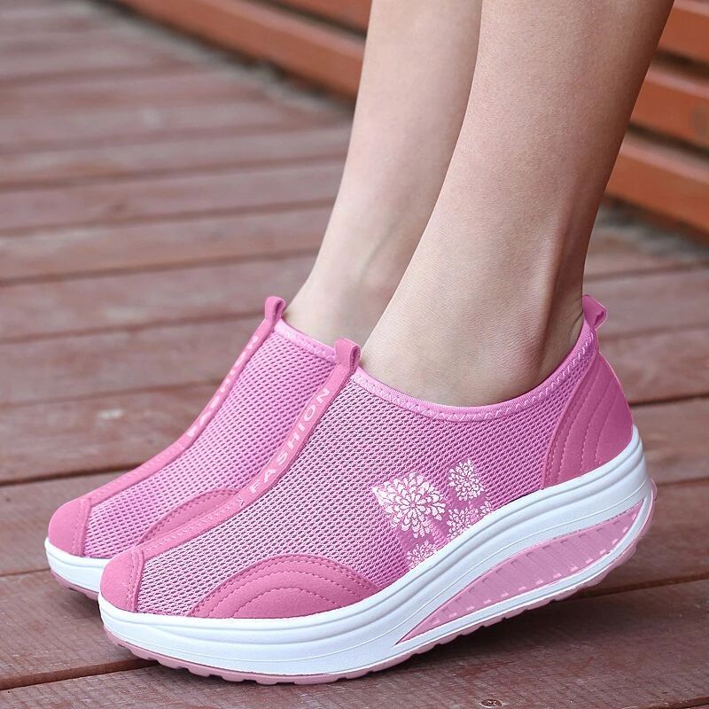 Кроссовки-качалки женские на платформе летняя обувь толстой подошве дышащие