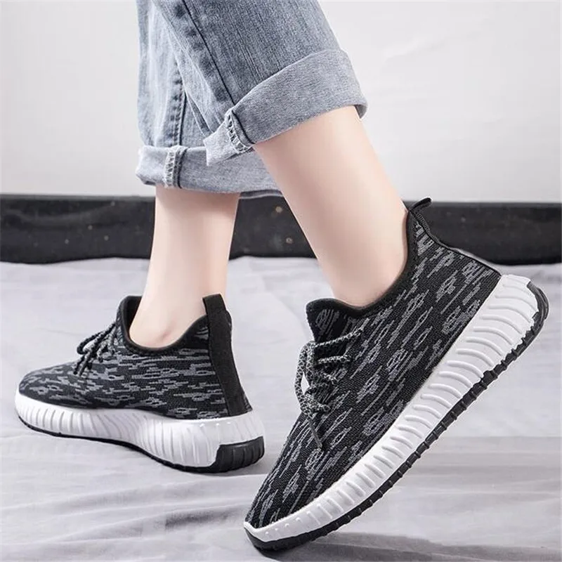 

Large size women's casual shoes new fashion breathable mesh platform womens shoes lace-up comfortable women sneakers loafers