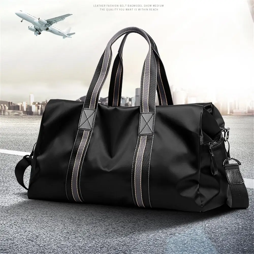 

High Quality Large Capacity Oxford Textile Waterproof Travel Bag Weekend Men Fitness Handbag Independent Dry Wet Separation Bags