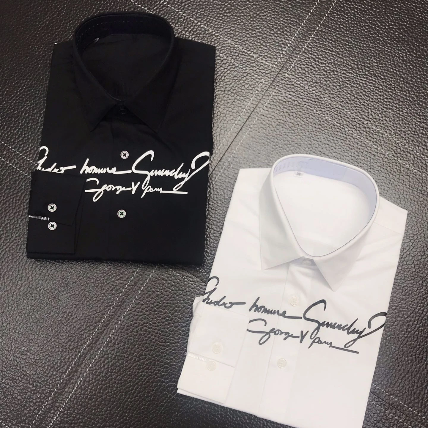 

Мужская хлопковая рубашка с длинным рукавом, с буквенным принтом