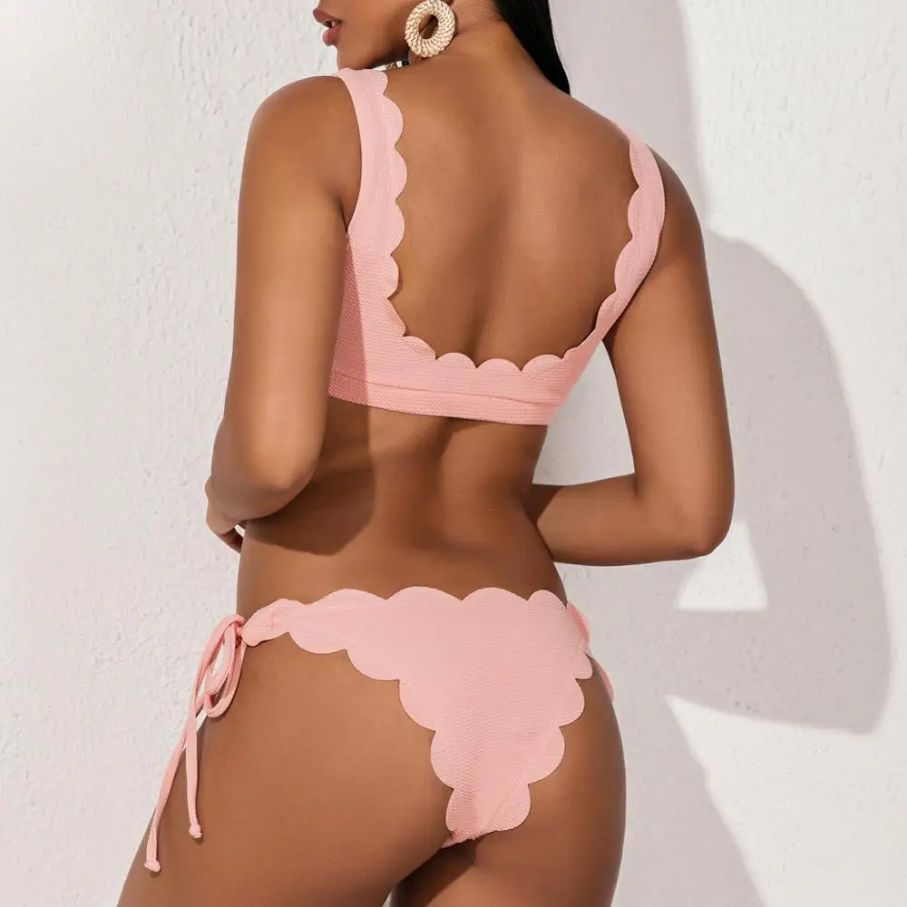 Бикини с волнистыми лямками бандажный комплект бикини черный пуш-ап купальник