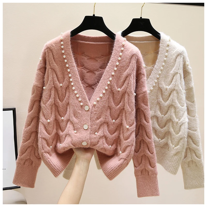 Кардиган женский трикотажный с жемчугом однобортный свободный V-образным