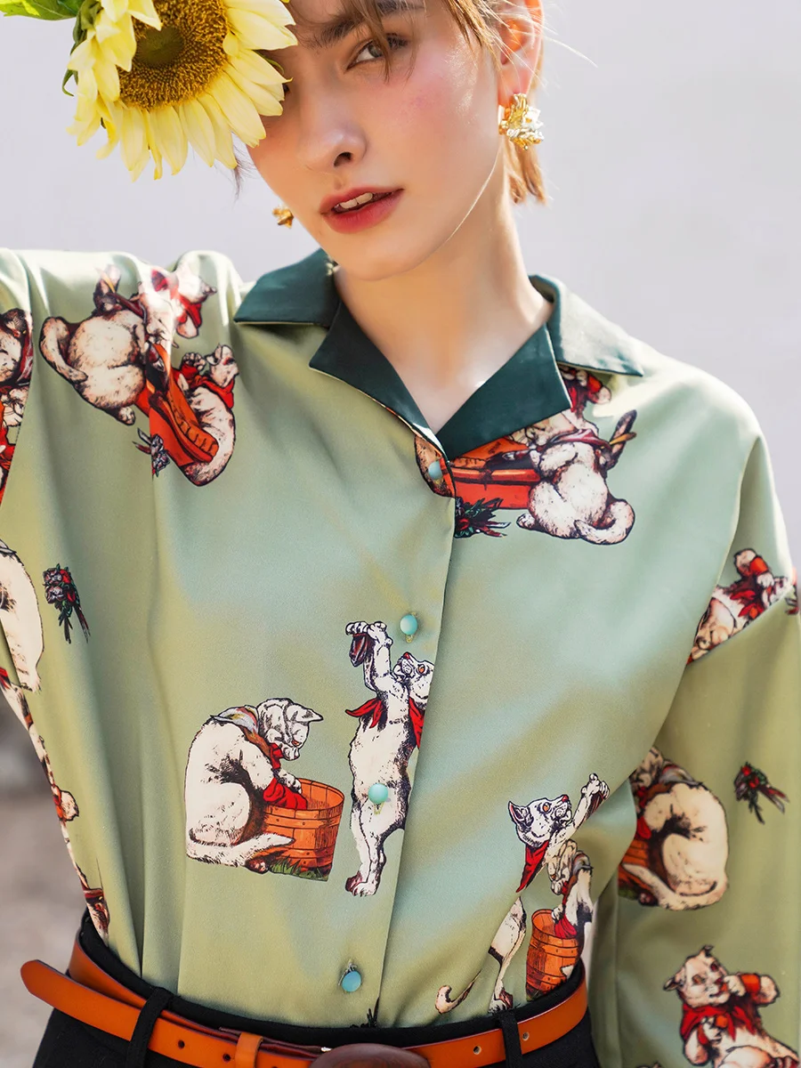 

2021 Spring Women Hand-Painted Cat Glossy T-Shirt