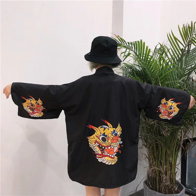 Традиционное японское кимоно японская одежда желтого и черного цветов новый