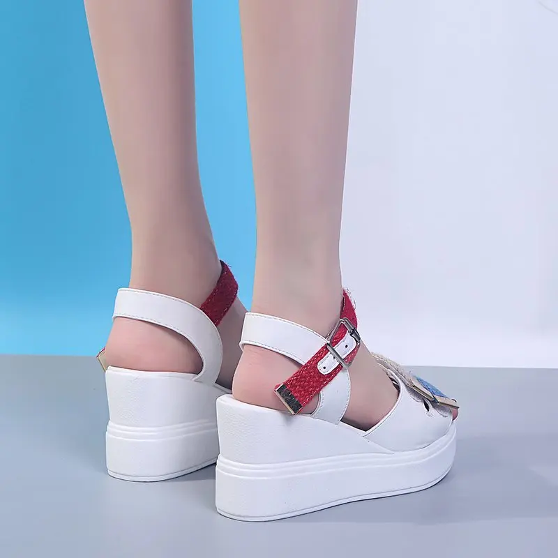 

Women's Shoes
