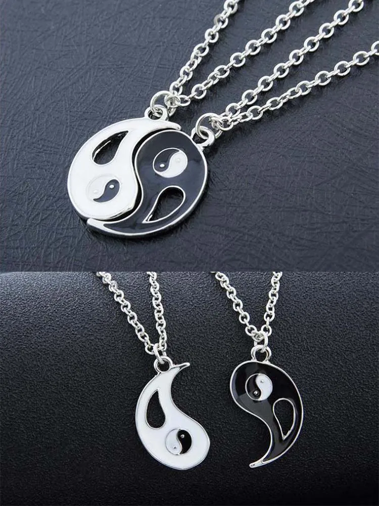 

Tai Chi Yin Yang Necklace Paired Chain Pendants For Couples For Women Leather Pendants White Black Friendship Couples Necklaces