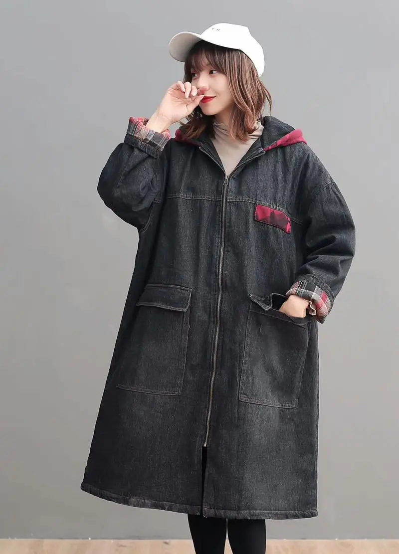 Женская джинсовая куртка свободная винтажная с капюшоном и карманами модель f2536