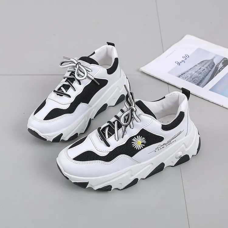 Женские кроссовки из дышащего сетчатого материала легкие в уличном стиле