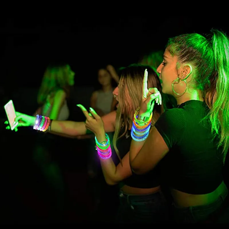 Pulseras de baile con luz LED parpadeante, brazalete brillante en la oscuridad, suministros de fiesta de ne&oacute;n, regalo de cumplea&ntilde;os, Carnaval, 50 Uds.-3