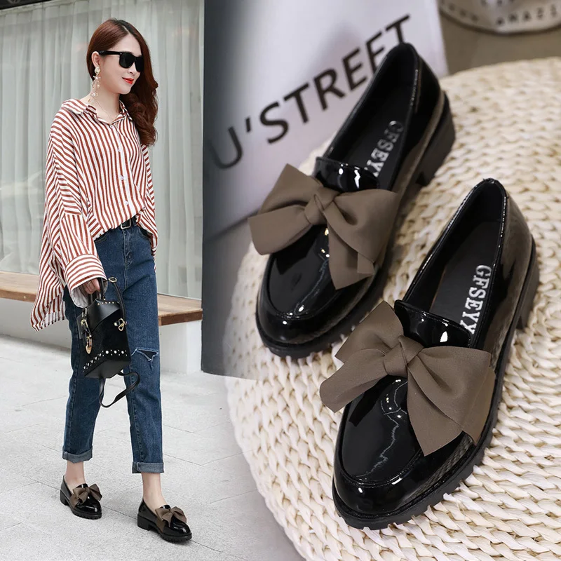 2020 новые женские туфли с мягкой подошвой на плоской подошве бантом черные из