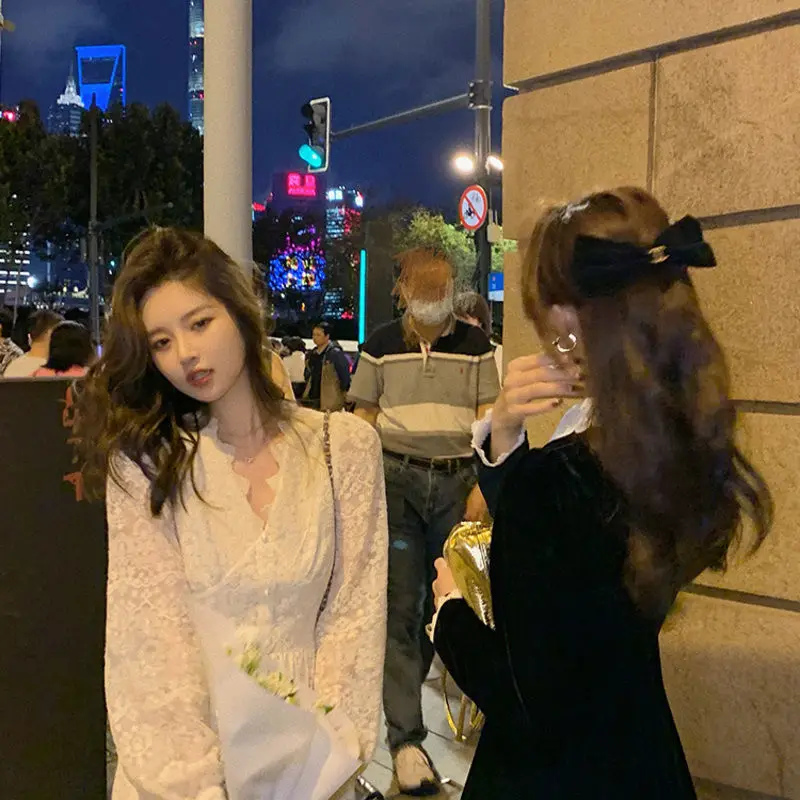 

Elegant Lace Long Sleeve Midi Dress Winter White Women V-neck Korean Dress Spring One-piece Evening Lady Party Fairy Dress 2021