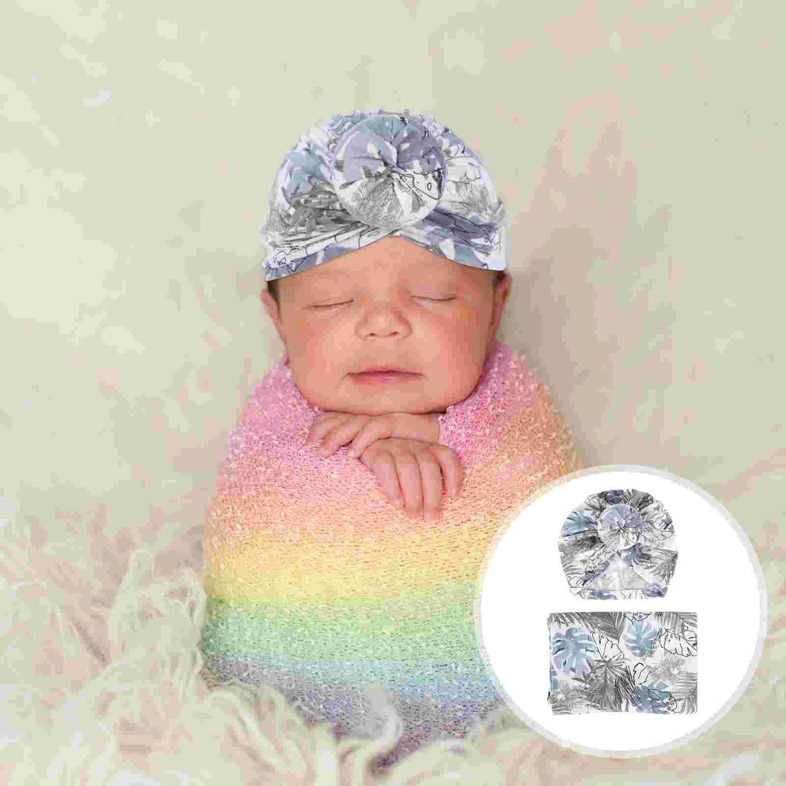 

1 комплект, Детская пеленальная шапка и одеяло