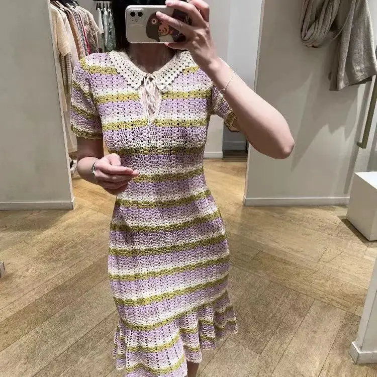 

Женское платье новинка осень-зима 2021 трикотажная ажурная юбка с коротким рукавом и кукольным воротником подходящая цветная Полосатая юбка