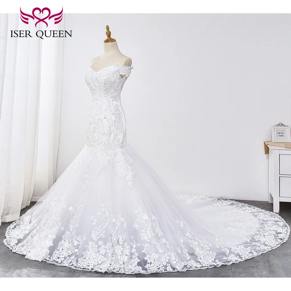 С рукавами-крылышками расшитая блестками и Русалка отделка бисером свадебное