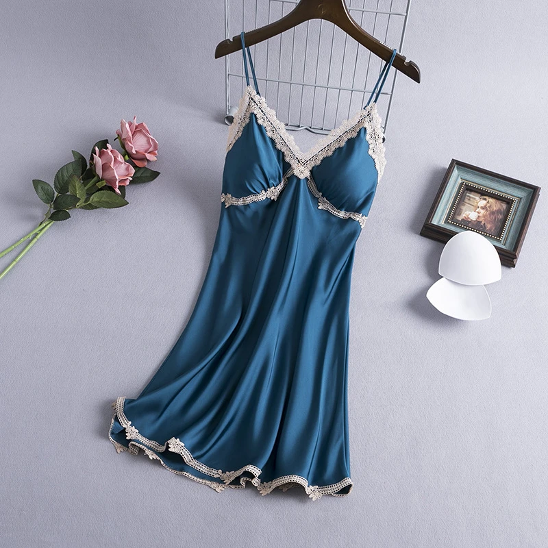

Women's Sleep Feminine lace suspender nightdress thin silk nightdress with chest pad ice silk halter SJ021