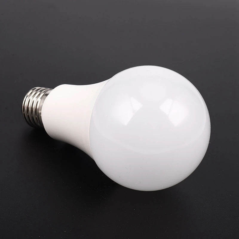 

Wi-Fi, E27, 10 , 6500