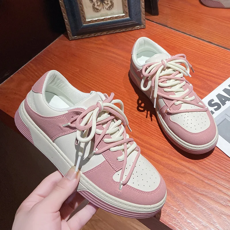 

Spring White Platform Sneakers Women Shoes Korean Black Ladies Sneakers Breathable Casual Shoes Woman Lace Up Female Shoes 2021