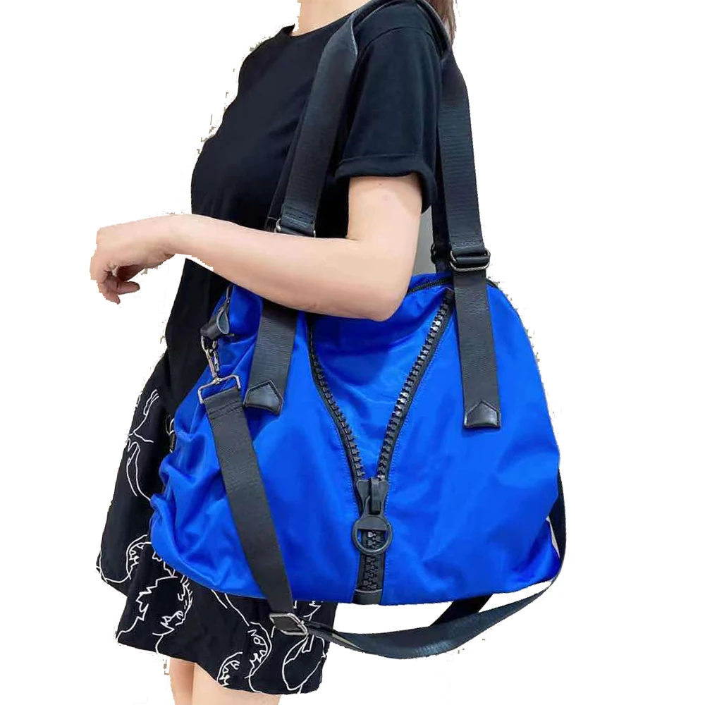 

Big Capacity Totes Bags For Women 2021 Travel Handbags Female Waterproof Design Shoulder Purses Ladies Zipper Crossbody Satchels