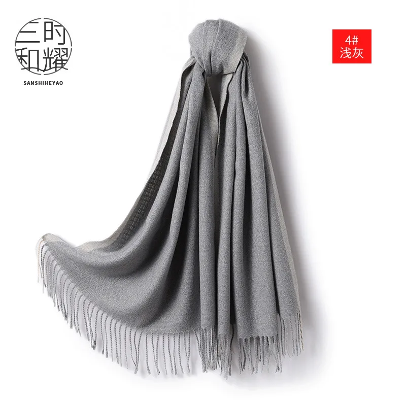 

Autumn and winter 2019 Europe and America new pure color warm splicing cashmere fringe women's scarf cashmere scarf Winter Scarf